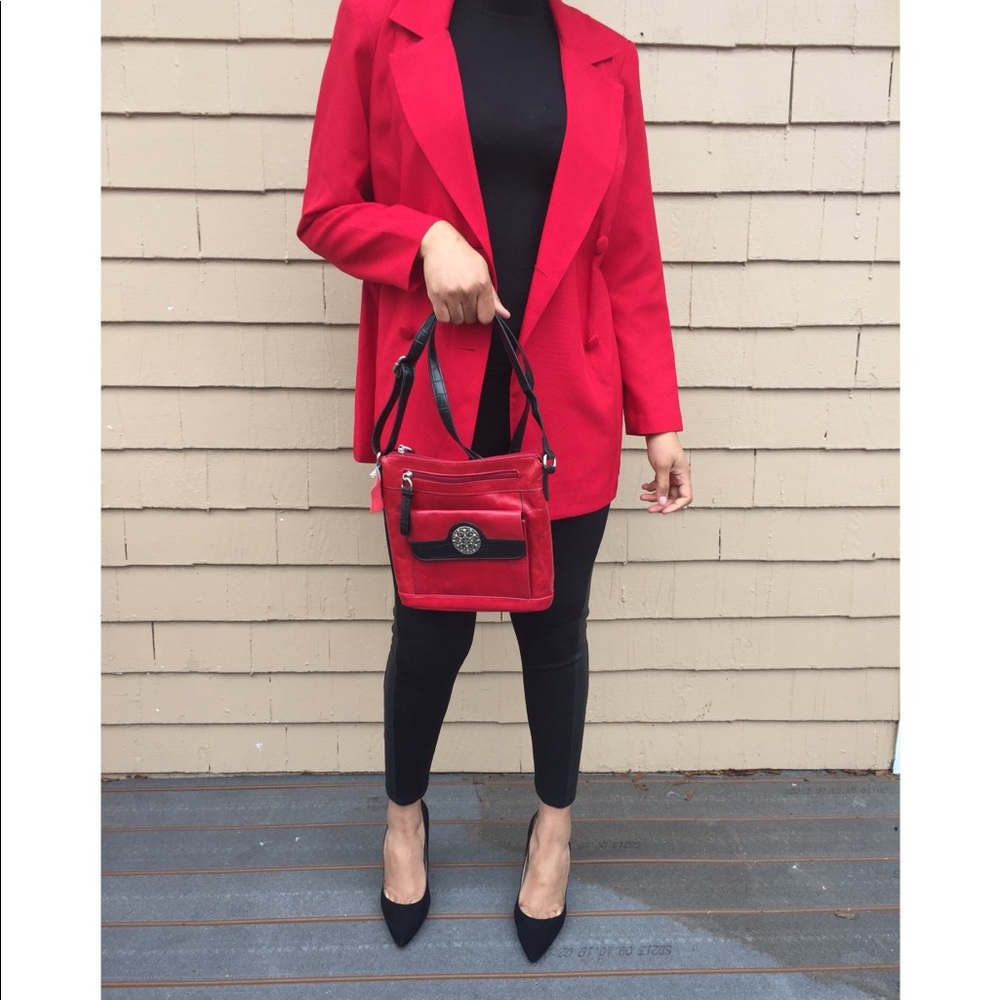 Giani bernini crossbody, shoulder bag